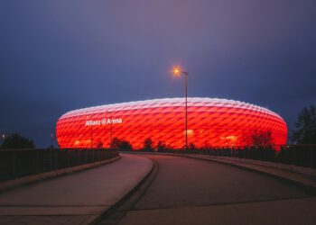 Tillknäppt Champions League-final – En duell mellan ungdomlig fart och rutinerad kyla