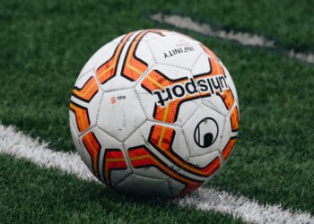 Kvällens och nattens höjdpunkter i Klubblags-VM: Europas maktdemonstration och ett spännande gruppdrama