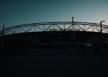 Tisdagens spännande matchkväll: från Kalmar till Kazakstan