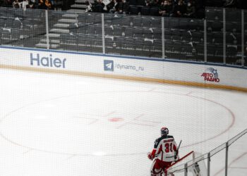 Hockeyallsvenskan laddar för dramatik – Modo i favoritrollen