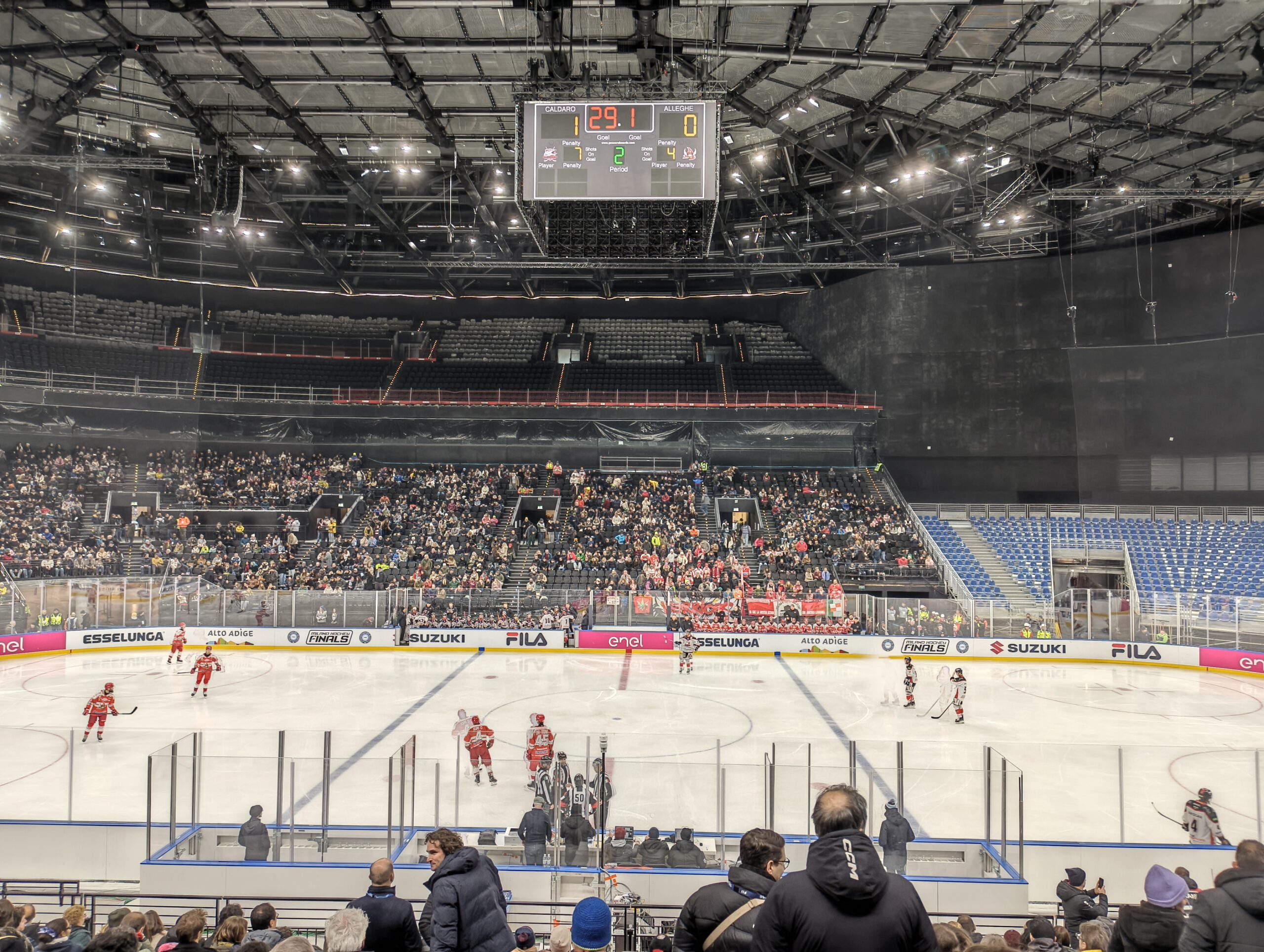 https://sport.quotidiano.net/image-service/view/acePublic/alias/contentid/N2U3ZmY2OTUtZDRlMi00/0/larena-piu-grande-deuropa-rho-olimpiadi-extra-large.webp?f=16%3A9&q=0.75&w=1280